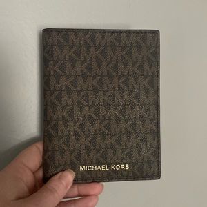 Michael Kors Signature logo passport wallet